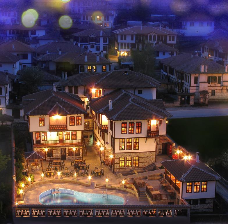 Alexandrov'S Houses Hotel ซลาโตกราด ภายนอก รูปภาพ