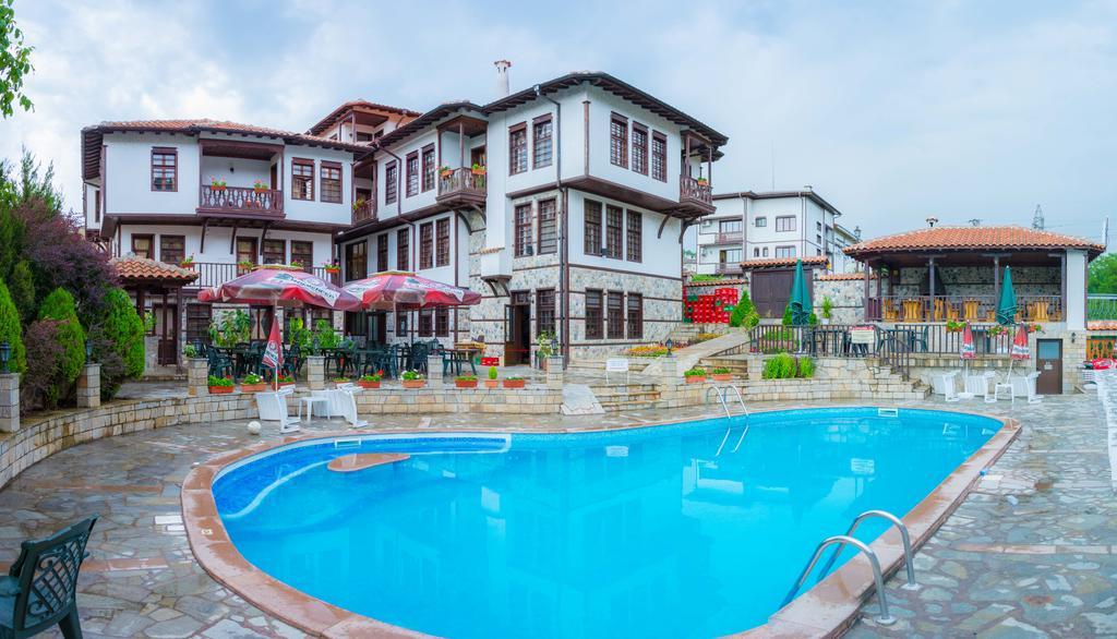 Alexandrov'S Houses Hotel ซลาโตกราด ภายนอก รูปภาพ