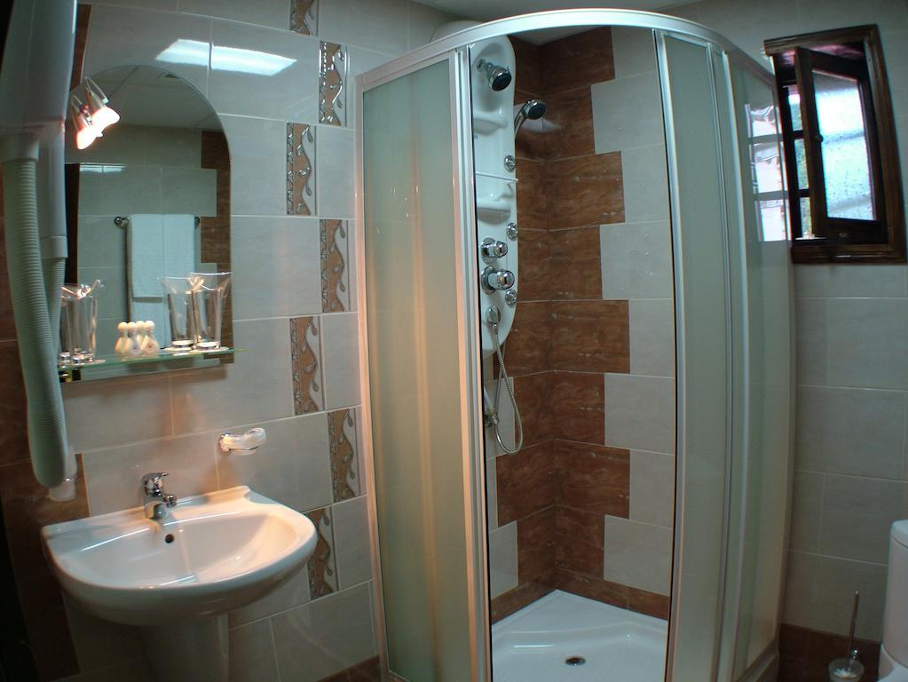 Alexandrov'S Houses Hotel ซลาโตกราด ห้อง รูปภาพ