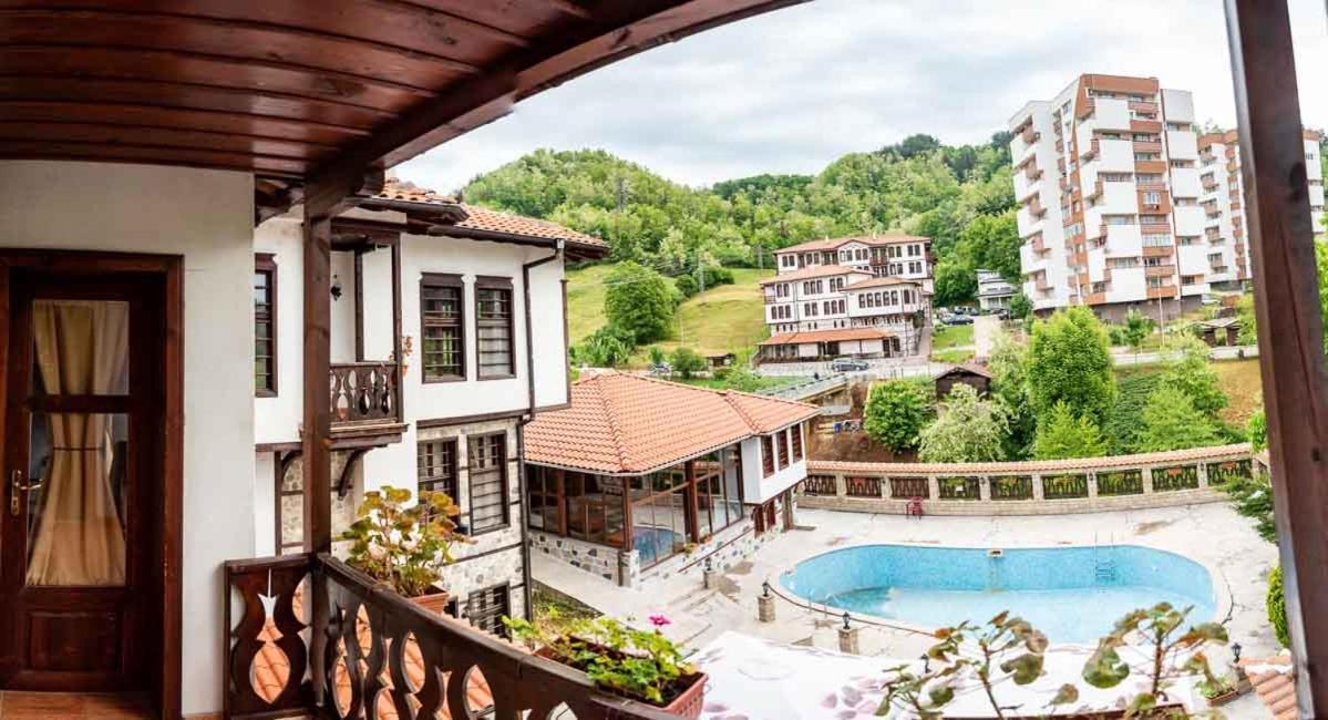Alexandrov'S Houses Hotel ซลาโตกราด ภายนอก รูปภาพ